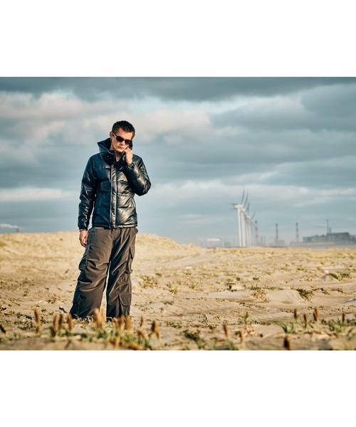 glamb(グラム)の「Signature Leather Down Jacket / シグネチャーレザーダウンジャケット(ダウンジャケット/コート・メンズ・ブラック/ブラウン・S/M/L)」の14枚目の写真