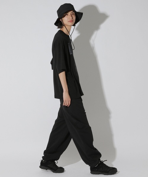 LAKOLE(ラコレ)の「フォトアートロックT / 689761(Tシャツ/カットソー・メンズ・グレー/ブラック/ホワイト・MEDIUM/LARGE)」の17枚目の写真