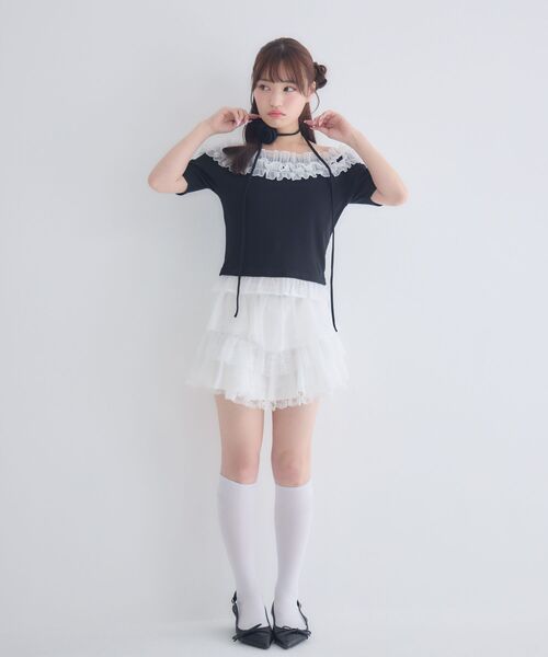 ems excite(エムズエキサイト)の「バラチョーカーつきフリルカットソー(Tシャツ/カットソー・レディース・ブルー/ブラック/ピンク・FREE)」の4枚目の写真