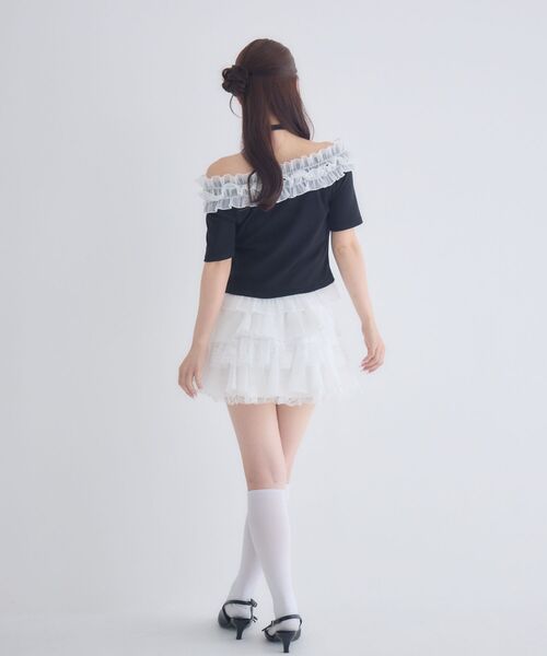 ems excite(エムズエキサイト)の「バラチョーカーつきフリルカットソー(Tシャツ/カットソー・レディース・ブルー/ブラック/ピンク・FREE)」の6枚目の写真