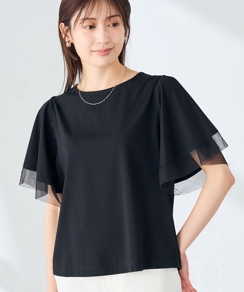 a.v.v(アーヴェヴェ)の「【接触冷感/UVカット】シアー切替フレアスリーブトップス(Tシャツ/カットソー・レディース・ブラック/アイボリー/ブルー/ライトピンク・36/38/40)」の1枚目の写真
