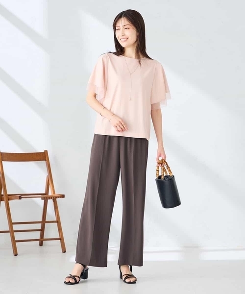 a.v.v(アーヴェヴェ)の「【接触冷感/UVカット】シアー切替フレアスリーブトップス(Tシャツ/カットソー・レディース・ブラック/アイボリー/ブルー/ライトピンク・36/38/40)」の7枚目の写真