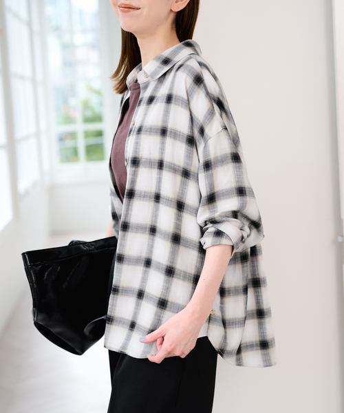 U by SPICK&SPAN（ユーバイスピックアンドスパン）の「カシュクールシャツ（シャツ/ブラウス・レディース・チャコールグレー/ブラウン・FREE）」の13枚目の写真