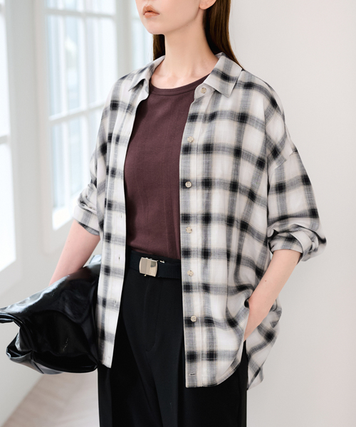 U by SPICK&SPAN（ユーバイスピックアンドスパン）の「カシュクールシャツ（シャツ/ブラウス・レディース・チャコールグレー/ブラウン・FREE）」の21枚目の写真