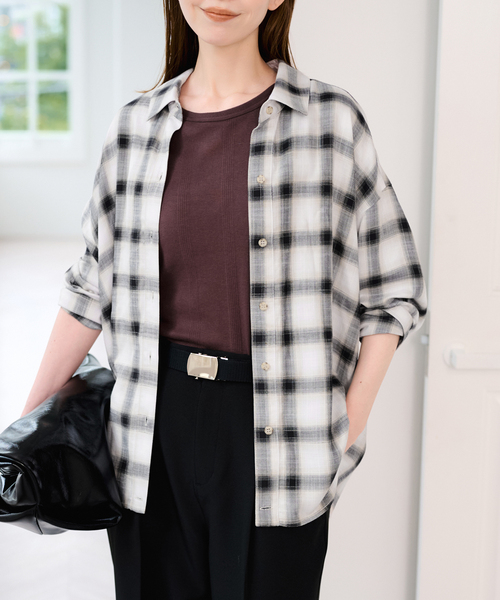 U by SPICK&SPAN（ユーバイスピックアンドスパン）の「カシュクールシャツ（シャツ/ブラウス・レディース・チャコールグレー/ブラウン・FREE）」の22枚目の写真