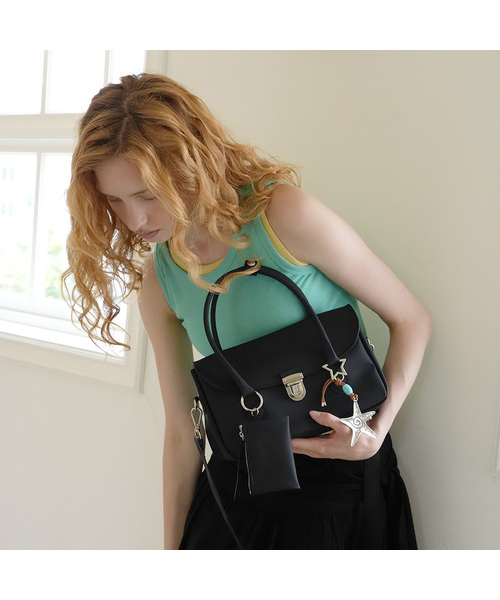 OMNIPOTENT(オムニポテント)の「Candy Jelly Cross Bag & Card Wallet _4Colors(トートバッグ・レディース・ミント/ブラック/ホワイト/ライトブルー・FREE)」の1枚目の写真