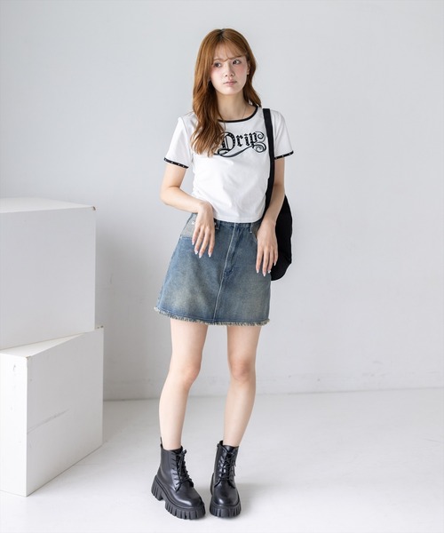 clear（クリア）の「接触冷感サイドシャーリングTシャツ［骨格ストレート／韓国ファッション／Y2K／ストリート］（Tシャツ/カットソー・レディース・ブラック/オフホワイト/ピンク・F）」の10枚目の写真