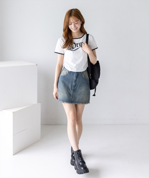 clear（クリア）の「接触冷感サイドシャーリングTシャツ［骨格ストレート／韓国ファッション／Y2K／ストリート］（Tシャツ/カットソー・レディース・ブラック/オフホワイト/ピンク・F）」の11枚目の写真