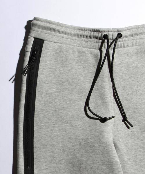 NIKE（ナイキ）の「＜NIKE＞ TECH FLEECE SHORTS/ショーツ（その他パンツ・メンズ・ブラック/グレー・MEDIUM/SMALL）」の5枚目の写真