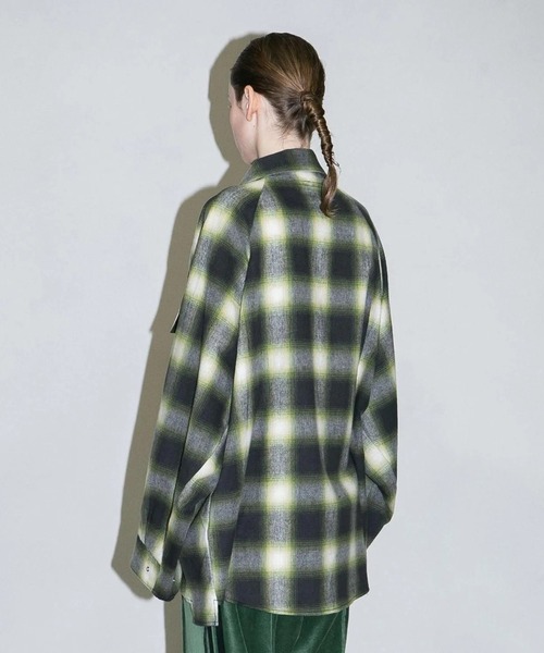 my beautiful landlet(マイビューティフルランドレット)の「【my beautiful landlet】 BRUSHED CHECK RAGLAN BIG SHIRT(シャツ/ブラウス・メンズ・イエロー/ピンク/グリーン/ブラウン・1/0)」の10枚目の写真