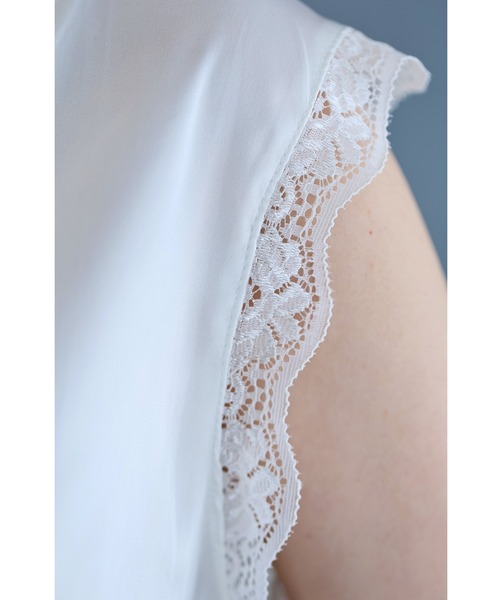 cawaii(カワイイ)の「伸びるサテン カットソートップス(タンクトップ・レディース・ホワイト/ブラック・L/XL/M)」の14枚目の写真