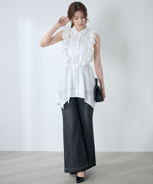 AND COUTURE（アンドクチュール）の「肩フリルノースリーブチュニックブラウス（チュニック・レディース・オフホワイト/イエロー/ネイビー・FREE）」の9枚目の写真