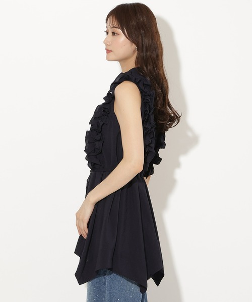 AND COUTURE（アンドクチュール）の「肩フリルノースリーブチュニックブラウス（チュニック・レディース・オフホワイト/イエロー/ネイビー・FREE）」の13枚目の写真