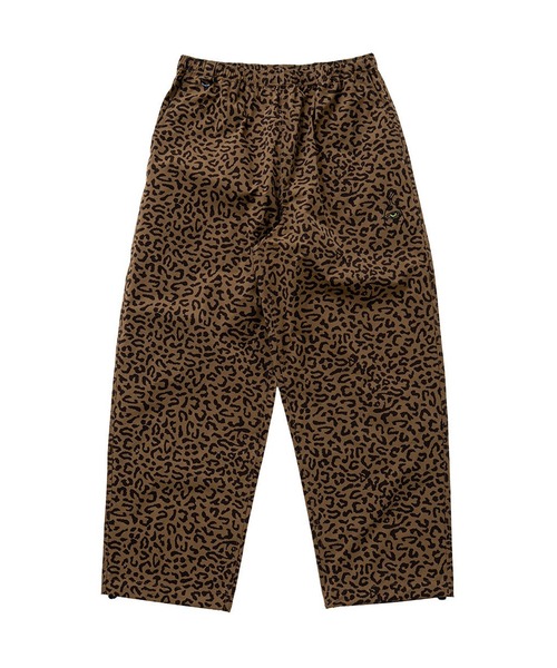 TOY MACHINE(トイ マシーン)の「TM LEOPARD DRY PANTS(その他パンツ・メンズ・ブラウン/オリーブ・L/M)」の1枚目の写真