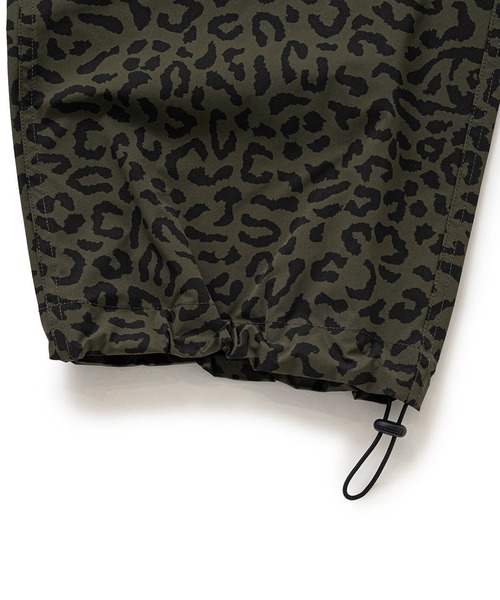 TOY MACHINE(トイ マシーン)の「TM LEOPARD DRY PANTS(その他パンツ・メンズ・ブラウン/オリーブ・L/M)」の4枚目の写真