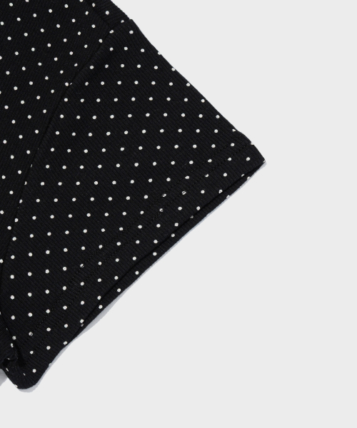 CARGOBROS FOR WOMAN(カーゴブロスフォーウィメン)の「ヴィンテージハートカナダフラッグショート半袖Tシャツ(ブラック)(Tシャツ/カットソー・レディース・その他・SMALL/MEDIUM)」の4枚目の写真