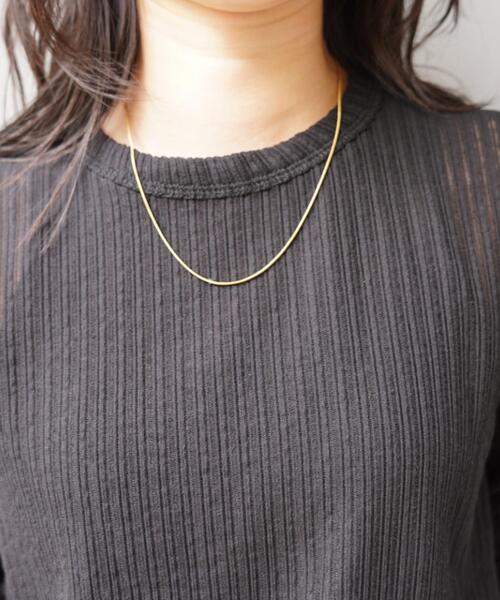 YENN（イエン）の「YENN（イエン）STRIPE SHEER RIB TEE（Tシャツ/カットソー・レディース・アイボリー/ブラック・F）」の5枚目の写真