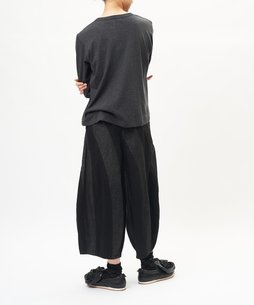 gomme（ゴム）の「マーブルデニムパンツ（デニムパンツ・レディース・ブラック/インディゴブルー・MEDIUM）」の9枚目の写真
