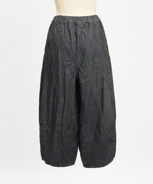 gomme（ゴム）の「マーブルデニムパンツ（デニムパンツ・レディース・ブラック/インディゴブルー・MEDIUM）」の15枚目の写真