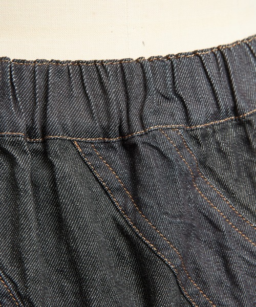 gomme（ゴム）の「マーブルデニムパンツ（デニムパンツ・レディース・ブラック/インディゴブルー・MEDIUM）」の20枚目の写真