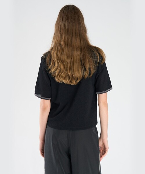 To b. by agnes b.(トゥービーバイアニエスベー)の「ロゴ ワッフルTシャツ(Tシャツ/カットソー・レディース・ブラック・FREE)」の4枚目の写真