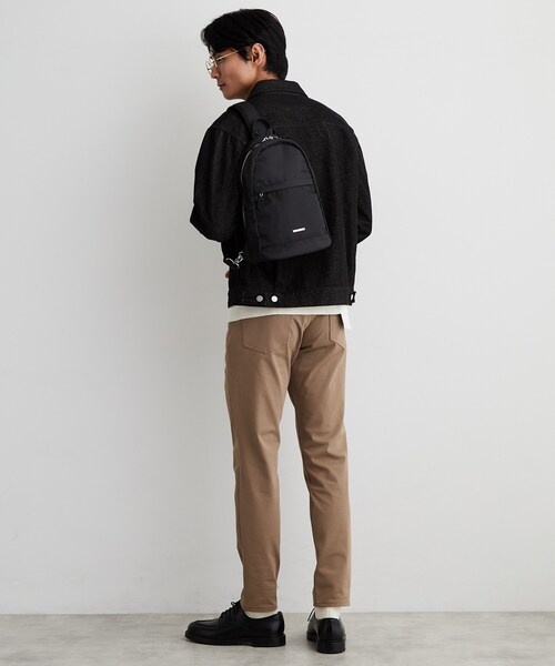 THE SHOP TK (ザ ショップ ティーケー )の「ビッグ ワンショルダーボディバッグ(ボディバッグ/ウエストポーチ・メンズ・ブラック系5/ブラック・00)」の6枚目の写真