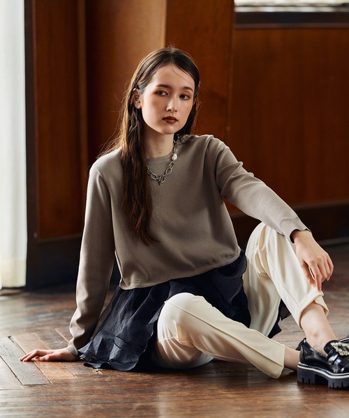 Audie a Muses（オーディアミューズ）の「裾シアーペプラムニットプルオーバー（ニット/セーター・レディース・グレー/ブラック・42/38）」の7枚目の写真