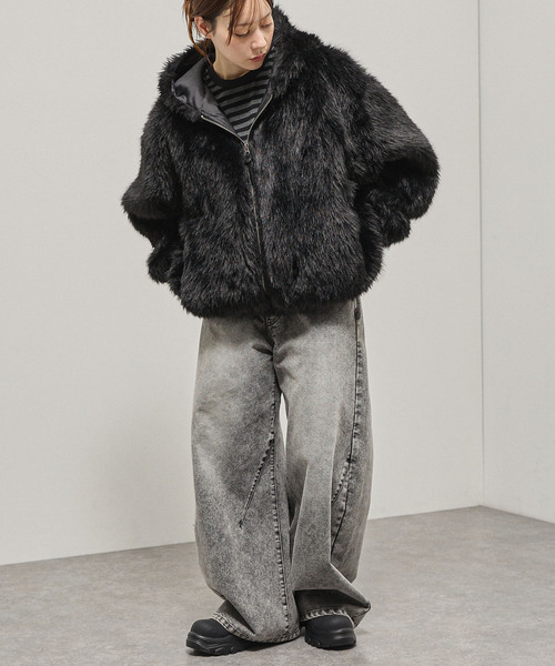 Alfred Alex(アルフレッドアレックス)の「【Alfred Alex】Faux Fur Hooded Blouson / オーバーサイズ フードファーブルゾン(ブルゾン・メンズ・グレー/ブラック/ブラック×ベージュ・M/L)」の20枚目の写真