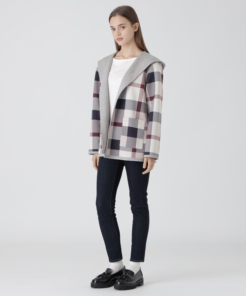 BLUE LABEL CRESTBRIDGE（ブルーレーベルクレストブリッジ）の「リバーシブルダンボールコーディガン（ブルゾン・レディース・ベージュ/グレー系その他/ブラック・38）」の21枚目の写真