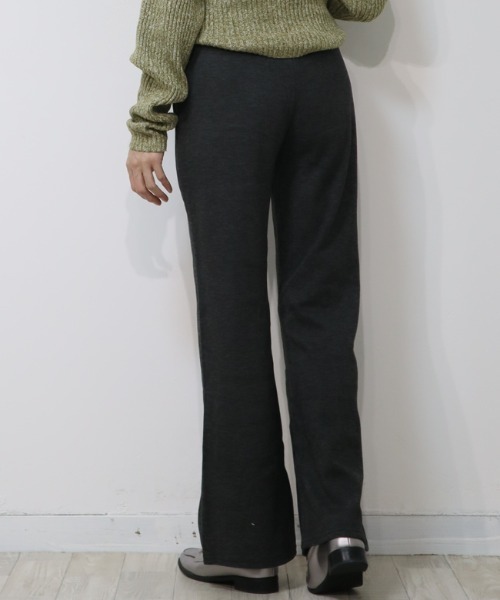 DISKEEN SURE(ディスキーンシュアー)の「絶妙なシューカットで美脚見え!ジャージタッチフレアパンツ(その他パンツ・レディース・チャコール/ブラック/グレー・FREE)」の6枚目の写真