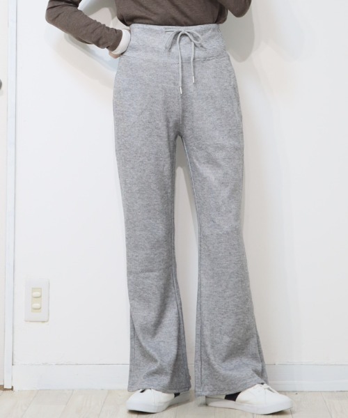 DISKEEN SURE(ディスキーンシュアー)の「絶妙なシューカットで美脚見え!ジャージタッチフレアパンツ(その他パンツ・レディース・チャコール/ブラック/グレー・FREE)」の15枚目の写真