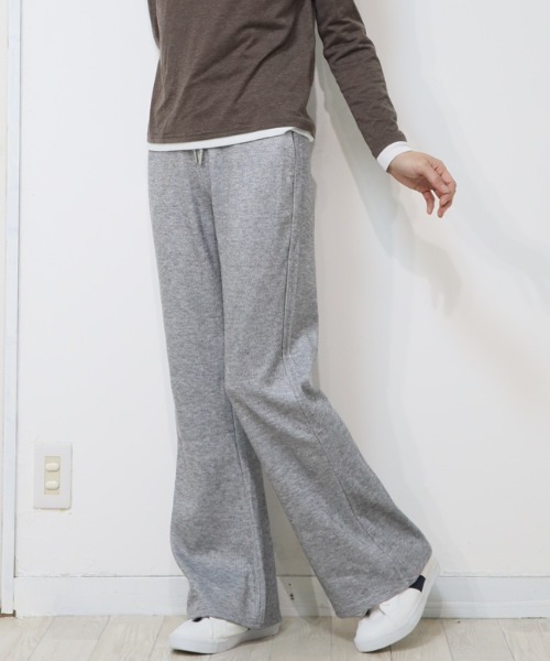 DISKEEN SURE(ディスキーンシュアー)の「絶妙なシューカットで美脚見え!ジャージタッチフレアパンツ(その他パンツ・レディース・チャコール/ブラック/グレー・FREE)」の17枚目の写真