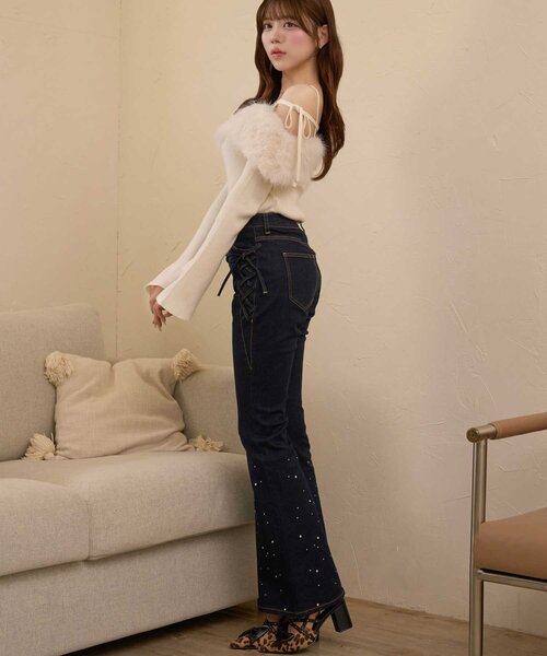 Belle Charme(ベルシャルム)の「【Belle Charme】Fur Ribbon Off-shoulder Knit(ニット/セーター・レディース・オフホワイト/ブラック/ピンク・FREE)」の5枚目の写真