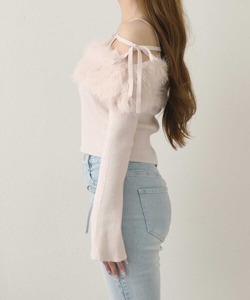 Belle Charme(ベルシャルム)の「【Belle Charme】Fur Ribbon Off-shoulder Knit(ニット/セーター・レディース・オフホワイト/ブラック/ピンク・FREE)」の14枚目の写真