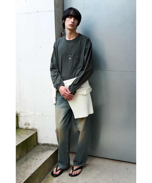 YOUCHE PRET A PORTER（ユッシュプレタポルテ）の「SI SLANT ロングスリーブTシャツ モスグリーン（Tシャツ/カットソー・メンズ・その他・MEDIUM/LARGE）」の3枚目の写真