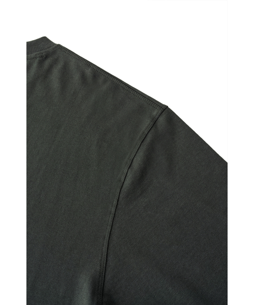 YOUCHE PRET A PORTER（ユッシュプレタポルテ）の「SI SLANT ロングスリーブTシャツ モスグリーン（Tシャツ/カットソー・メンズ・その他・MEDIUM/LARGE）」の8枚目の写真
