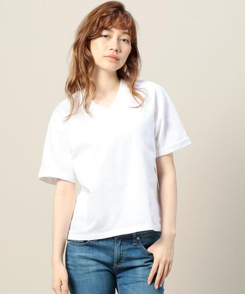 BEAUTY&YOUTH UNITED ARROWS(ビューティーアンドユースユナイテッドアローズ)の「BY BD ロールアップVネックTシャツ◆(Tシャツ/カットソー・レディース・ホワイト/ベージュ/レッド/ブラック・FREE)」の2枚目の写真