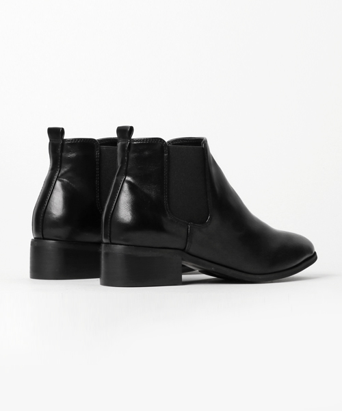 SESTO(セスト)の「ウッドヒールのショート丈のサイドゴアブーツ(ブーツ・レディース・ブラック/ブラック系その他2/ネイビー/ブラウン系その他/ホワイト/ダークブラウン/ブラック系その他・LL/3L/L/M/S)」の10枚目の写真