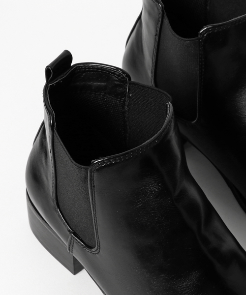 SESTO(セスト)の「ウッドヒールのショート丈のサイドゴアブーツ(ブーツ・レディース・ブラック/ブラック系その他2/ネイビー/ブラウン系その他/ホワイト/ダークブラウン/ブラック系その他・LL/3L/L/M/S)」の14枚目の写真