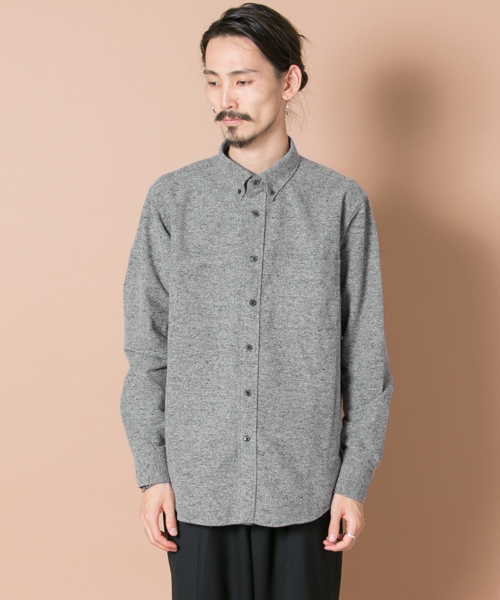 URBAN RESEARCH（アーバンリサーチ）の「UR ジャズネップB.Dシャツ（シャツ/ブラウス・メンズ・チャコールグレー/グレー/ネイビー・LARGE/MEDIUM）」の4枚目の写真