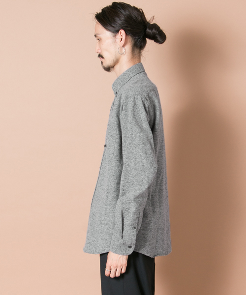 URBAN RESEARCH（アーバンリサーチ）の「UR ジャズネップB.Dシャツ（シャツ/ブラウス・メンズ・チャコールグレー/グレー/ネイビー・LARGE/MEDIUM）」の5枚目の写真