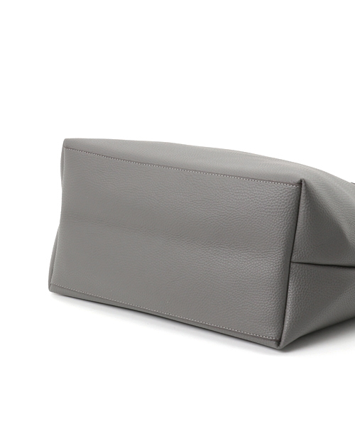 PLAIN CLOTHING(プレーンクロージング)の「セカンドバッグ付きトートバッグ【PLAIN CLOTHING】(トートバッグ・レディース・カーキ/ブラック/ボルドー/キャメル/グレー/ネイビー・FREE)」の8枚目の写真