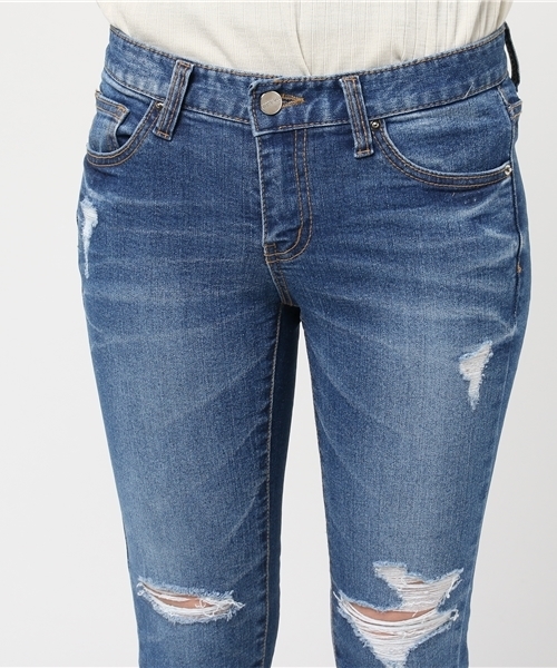 Eldia'lu（エルディアル）の「グラデーションダメージスキニーデニム（デニムパンツ・レディース・ブルー・MEDIUM/SMALL/LARGE）」の11枚目の写真