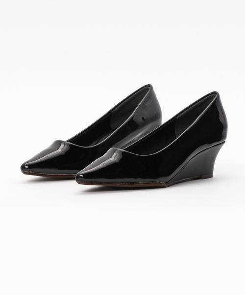 menue(メヌエ)の「極上のふわっふわ美パンプス(ウェッジソール5cm)(パンプス・レディース・ブラック系その他/グレー/キャメル/ベージュ系その他/グレイッシュベージュ/アイボリー/ブラック系その他2/スモークピンク/ホワイト/ブラック/ピンクゴールド/パイソン/ブルー系その他/レッド/ベージュ・22.0cm/21.0cm/25.5cm/22.5cm/26.0cm/26.5cm/25.0cm/23.5cm/27.0cm/23.0cm/24.0cm/24.5cm/21.5cm)」の6枚目の写真