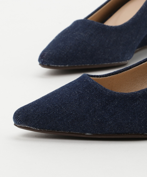 menue(メヌエ)の「極上のふわっふわ美パンプス(ウェッジソール5cm)(パンプス・レディース・ブラック系その他/グレー/キャメル/ベージュ系その他/グレイッシュベージュ/アイボリー/ブラック系その他2/スモークピンク/ホワイト/ブラック/ピンクゴールド/パイソン/ブルー系その他/レッド/ベージュ・22.0cm/21.0cm/25.5cm/22.5cm/26.0cm/26.5cm/25.0cm/23.5cm/27.0cm/23.0cm/24.0cm/24.5cm/21.5cm)」の19枚目の写真