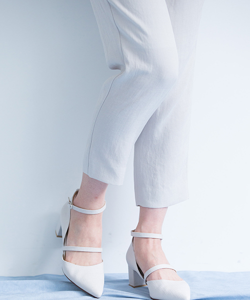 STUDIOUS（ステュディオス）の「リネンライクタックテーパードパンツ（その他パンツ・レディース・アイボリー/ブラック/ブラウン・1/0）」の15枚目の写真