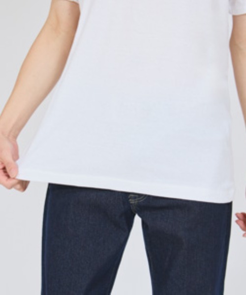 HANES(ヘインズ)の「【Hanes/ヘインズ】メンズ 【3枚組】アカラベルVネックTシャツ 赤パック(Tシャツ/カットソー・メンズ・ホワイト・SMALL/MEDIUM/LARGE/X-LARGE)」の9枚目の写真