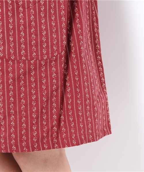 BEAMS BOY(ビームスボーイ)の「BEAMS BOY / 抜染 衿付ワンピース 1144CL(ワンピース・レディース・レッド・ONE SIZE)」の2枚目の写真