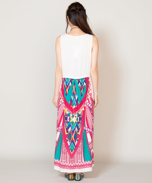 チャイハネ（チャイハネ）の「【チャイハネ】yul アフリカン柄ノースリーブワンピース（ワンピース・レディース・ホワイト/ブラック/オレンジ・FREE）」の6枚目の写真