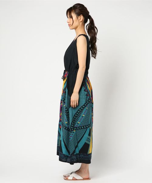 チャイハネ（チャイハネ）の「【チャイハネ】yul アフリカン柄ノースリーブワンピース（ワンピース・レディース・ホワイト/ブラック/オレンジ・FREE）」の9枚目の写真